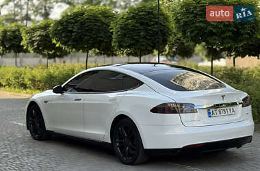 Ліфтбек Tesla Model S 2014 в 
