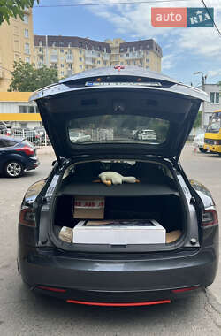 Ліфтбек Tesla Model S 2015 в 