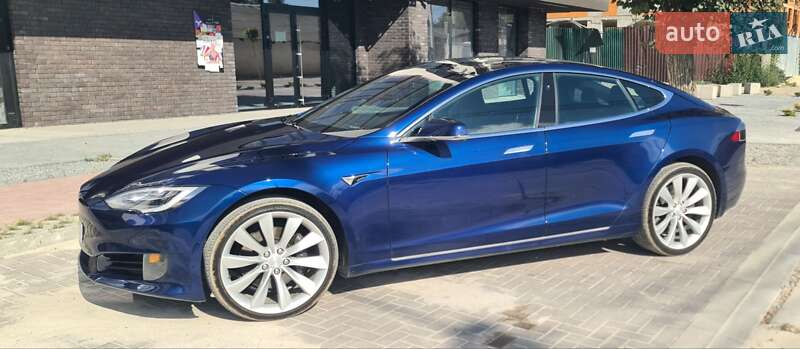 Ліфтбек Tesla Model S 2017 в Івано-Франківську фото 12 Ліфтбек Tesla Model S 2017 в Івано-Франківську