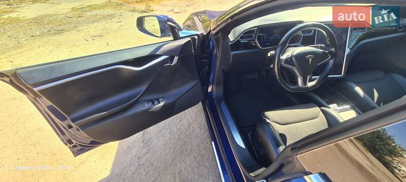 Ліфтбек Tesla Model S 2017 в Івано-Франківську фото 19 Ліфтбек Tesla Model S 2017 в Івано-Франківську