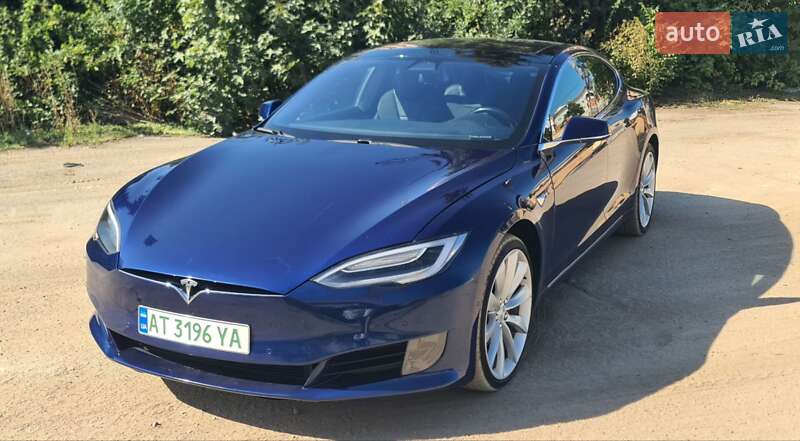 Ліфтбек Tesla Model S 2017 в Івано-Франківську фото 29 Ліфтбек Tesla Model S 2017 в Івано-Франківську