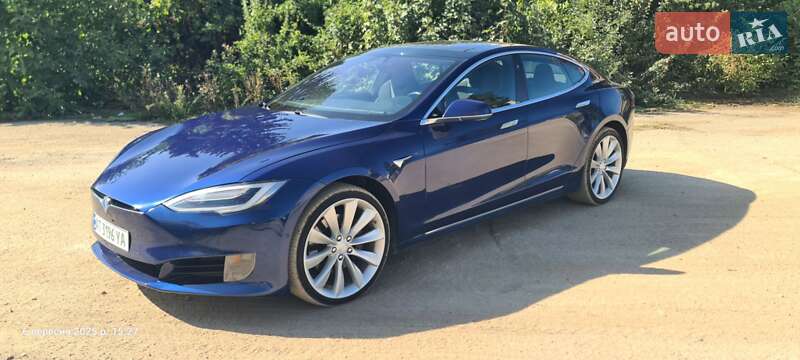 Ліфтбек Tesla Model S 2017 в Івано-Франківську фото 30 Ліфтбек Tesla Model S 2017 в Івано-Франківську