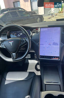 Лифтбек Tesla Model S 2019 в 