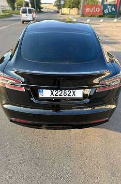 Ліфтбек Tesla Model S 2021 в Харкові
