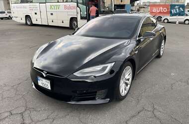 Ліфтбек Tesla Model S 2016 в 