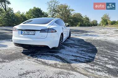 Лифтбек Tesla Model S 2016 в Черкассах