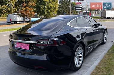 Ліфтбек Tesla Model S 2016 в 