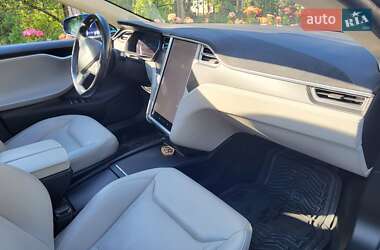 Ліфтбек Tesla Model S 2016 в 
