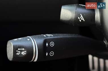 Лифтбек Tesla Model S 2017 в 