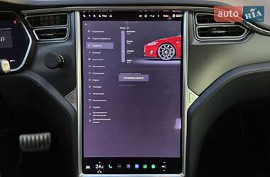 Лифтбек Tesla Model S 2017 в 