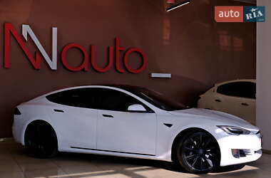 Лифтбек Tesla Model S 2016 в Одессе