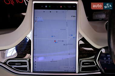 Лифтбек Tesla Model S 2016 в Одессе