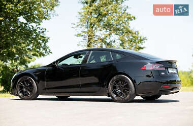 Лифтбек Tesla Model S 2021 в Коломые