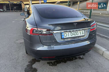 Ліфтбек Tesla Model S 2018 в 
