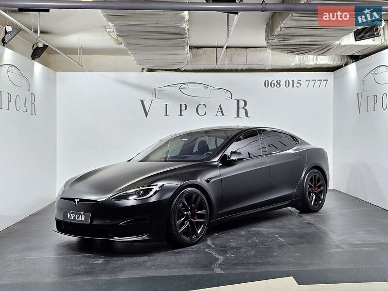 Tesla Model S 2023
