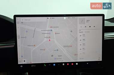 Ліфтбек Tesla Model S 2023 в 