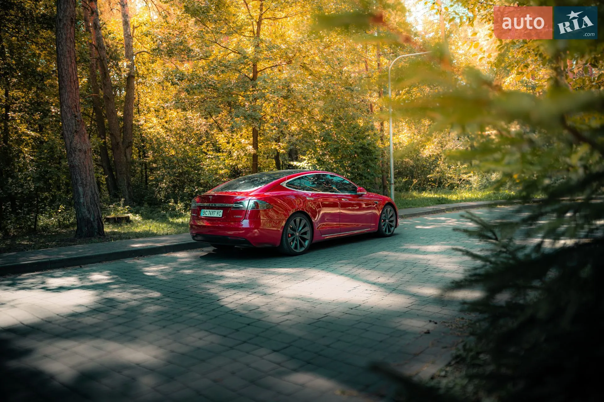 2017 Tesla Model S - мініатюра 29