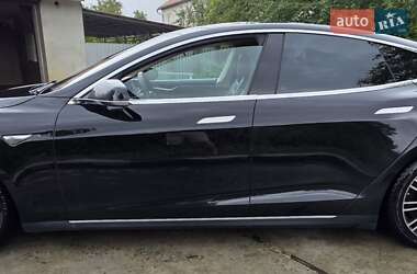 Лифтбек Tesla Model S 2013 в Калуше