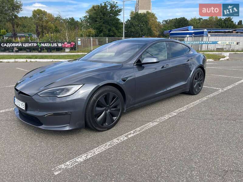 Лифтбек Tesla Model S 2021 в Киеве фото 5 Лифтбек Tesla Model S 2021 в Киеве