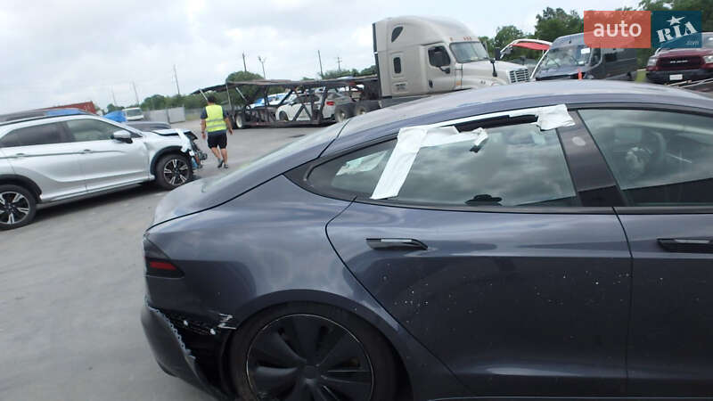 Ліфтбек Tesla Model S 2023 в Ужгороді