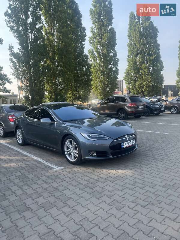 Tesla Model S 2013 Tesla Model S 2013