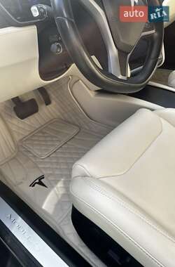 Лифтбек Tesla Model S 2018 в 