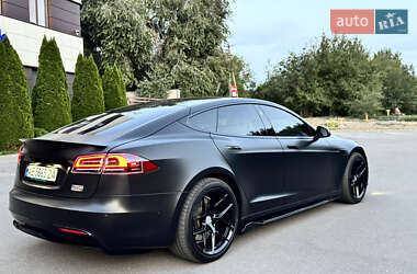Ліфтбек Tesla Model S 2021 в 