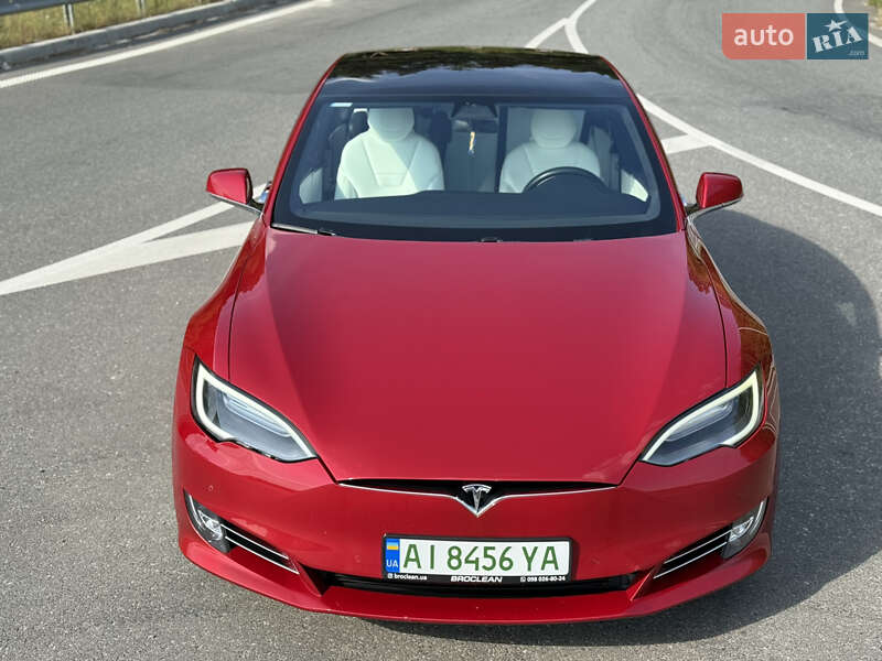 Ліфтбек Tesla Model S 2017 в Броварах