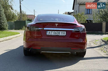 Ліфтбек Tesla Model S 2013 в 