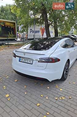 Ліфтбек Tesla Model S 2019 в 