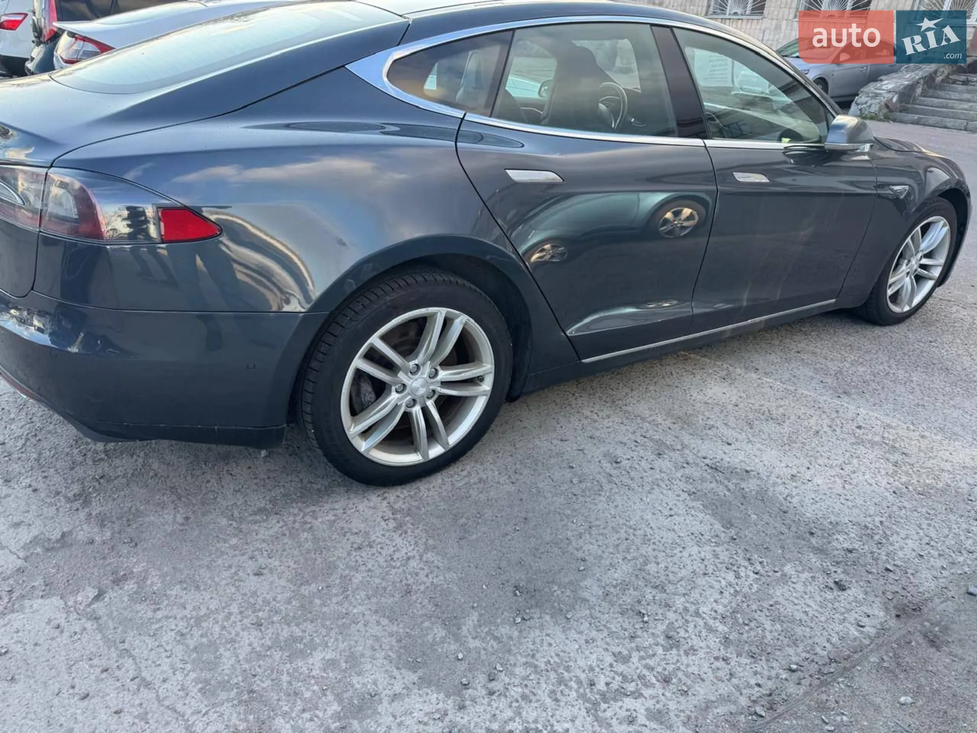 2015 Tesla Model S - мініатюра 3