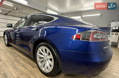 Ліфтбек Tesla Model S 2017 в 