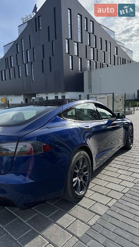 Лифтбек Tesla Model S 2021 в Ровно