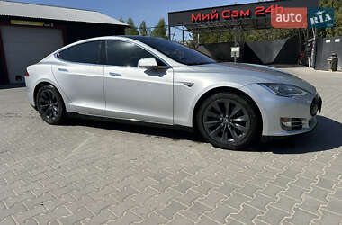Ліфтбек Tesla Model S 2016 в 