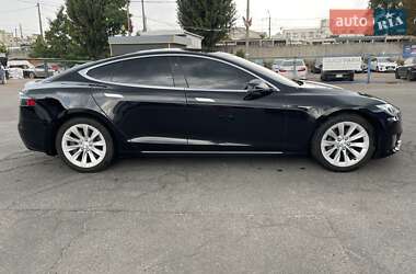 Ліфтбек Tesla Model S 2016 в 