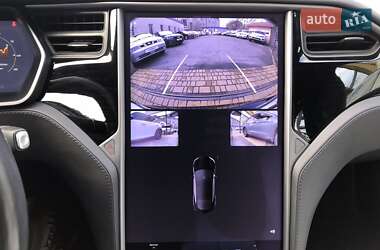 Лифтбек Tesla Model S 2019 в 