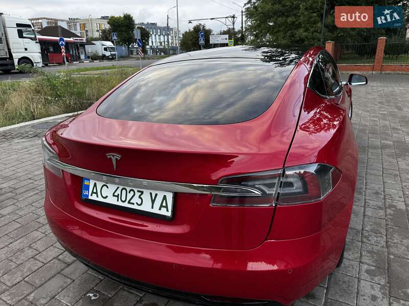 Лифтбек Tesla Model S 2018 в Луцке фото 8 Лифтбек Tesla Model S 2018 в Луцке