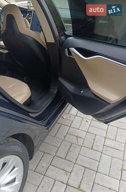 Лифтбек Tesla Model S 2013 в Дрогобыче