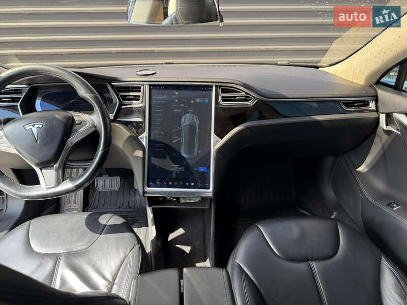 Ліфтбек Tesla Model S 2014 в Василькові