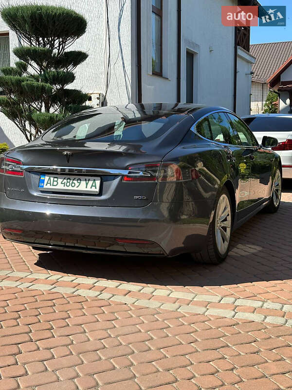 Лифтбек Tesla Model S 2016 в Хмельнике фото 5 Лифтбек Tesla Model S 2016 в Хмельнике