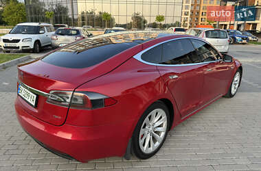 Лифтбек Tesla Model S 2016 в 