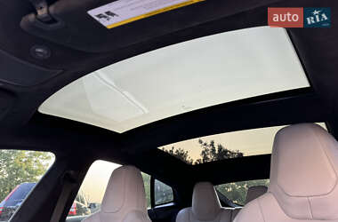 Лифтбек Tesla Model S 2016 в 
