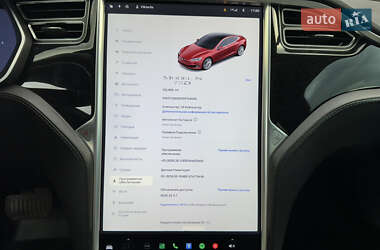 Лифтбек Tesla Model S 2016 в 