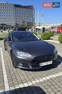 Ліфтбек Tesla Model S 2014 в 