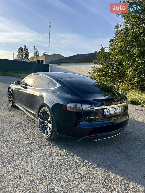 Лифтбек Tesla Model S 2013 в Тернополе
