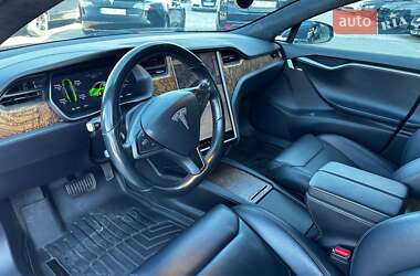 Лифтбек Tesla Model S 2018 в 