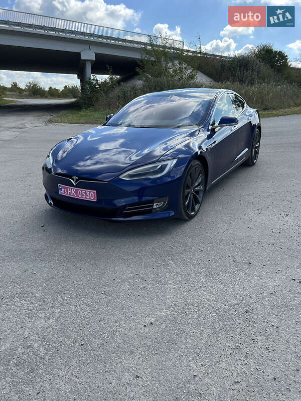 Ліфтбек Tesla Model S 2020 в Тернополі фото 4 Ліфтбек Tesla Model S 2020 в Тернополі