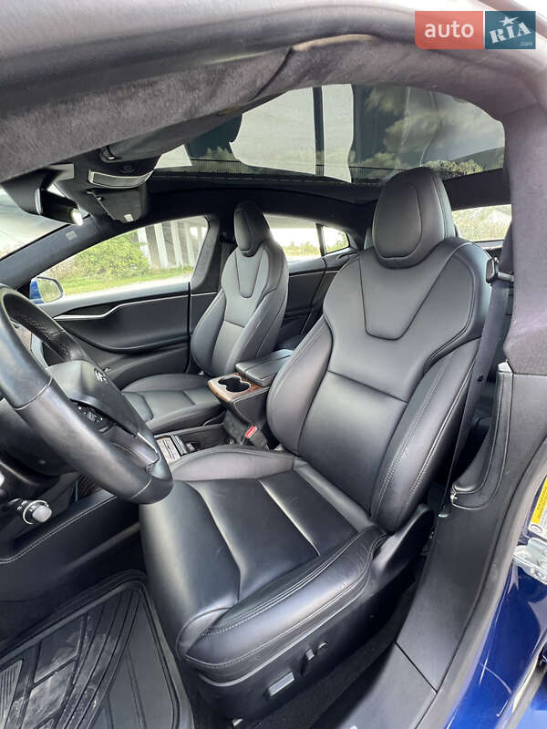 Ліфтбек Tesla Model S 2020 в Тернополі фото 13 Ліфтбек Tesla Model S 2020 в Тернополі