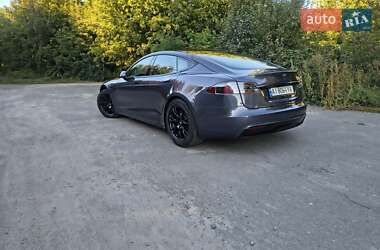 Лифтбек Tesla Model S 2021 в Фастове