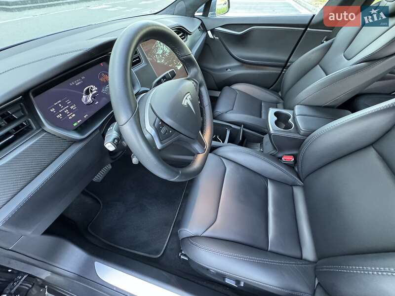 Ліфтбек Tesla Model S 2018 в Києві